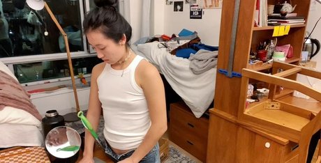 アジアの有名なOnlyFans アートxxx 写真