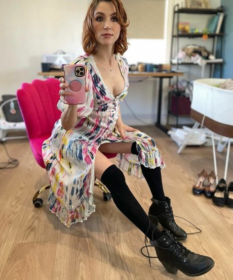 黒檀の小人OnlyFans アートヌード 写真