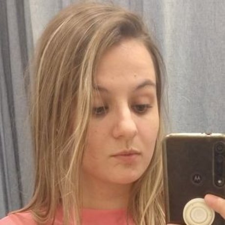 Ana Karolina Eisen ホットスター 写真