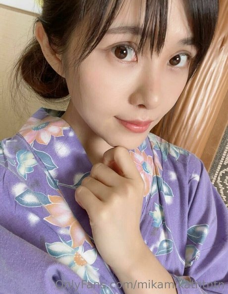 Mika Tanaka アートモデル 写真