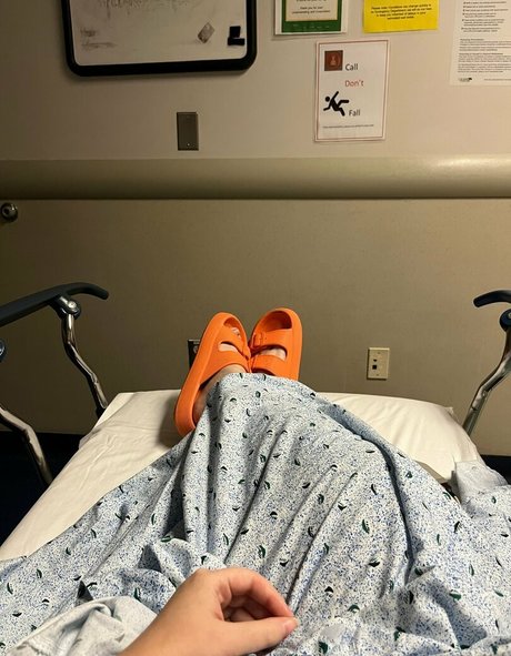 redheadretiredgirl 無料のポルノスター 画像