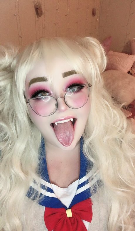 sailorlunasenpai ポルノスター 美しい 写真