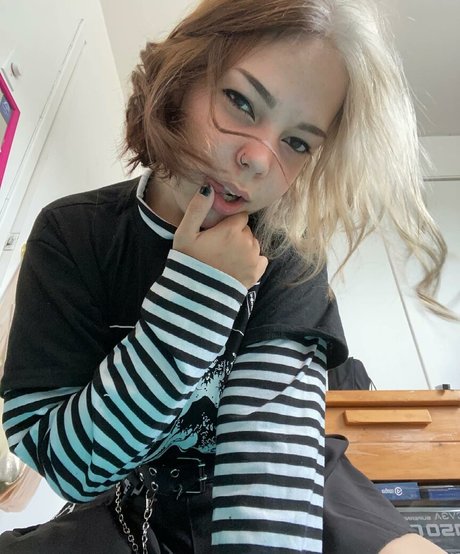 Taell セクシーなスター 写真