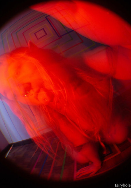 小柄なBBC OnlyFans ポルノグラフィック 画像