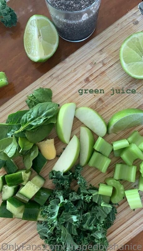 shapedbyshanice 独占モデル 画像