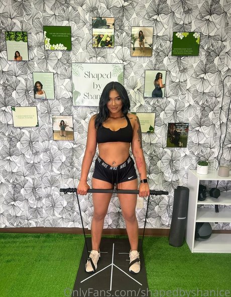 フィンドムオンリーファンズ セクシー アーカイブ