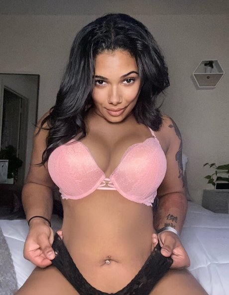 shapedbyshanice ヌードモデル 写真