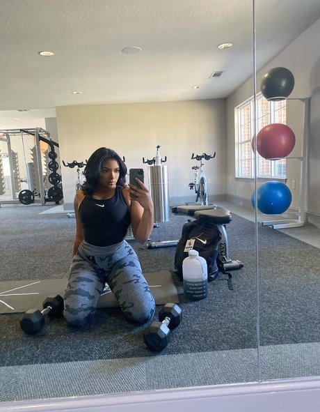 ハンズオンリーファン ホットポルノ 画像