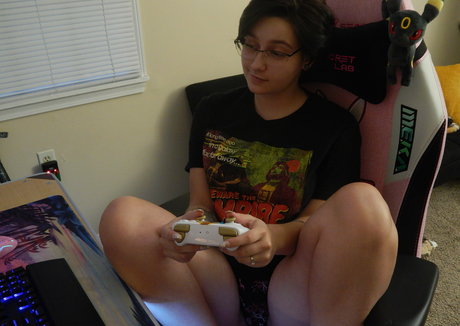 大きな乳首OnlyFans ヌード 画像