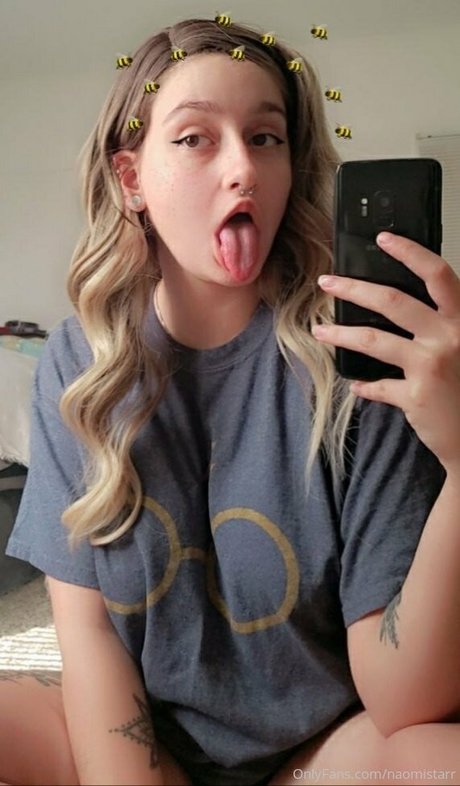 naomistarr 裸のスター 画像