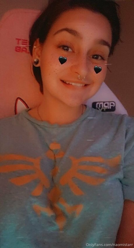 naomistarr スター 裸 写真