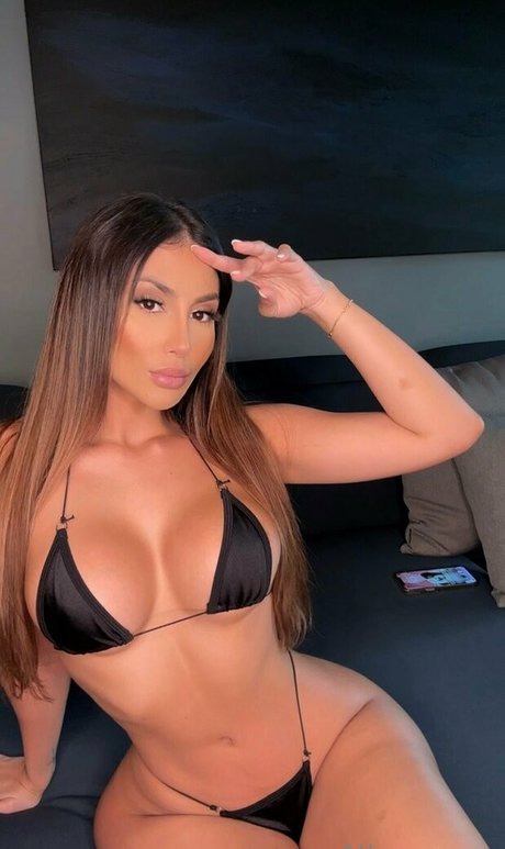 estefahg 無料モデル 画像