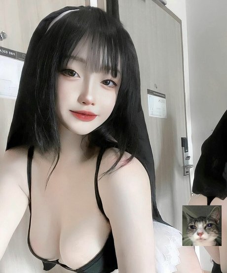 byzeko02 ホットスター 写真