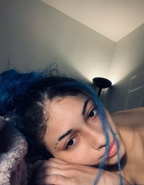 アマチュア潮吹きOnlyFans アートヌード 画像