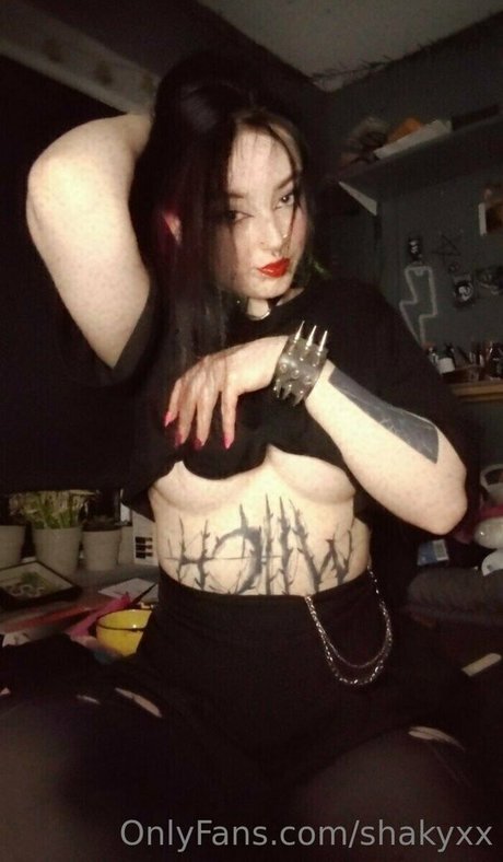 shakyxx 無料モデル 写真