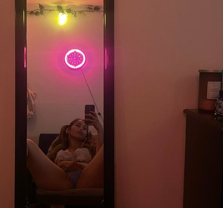 sugarrspiceee 美しいモデル 写真