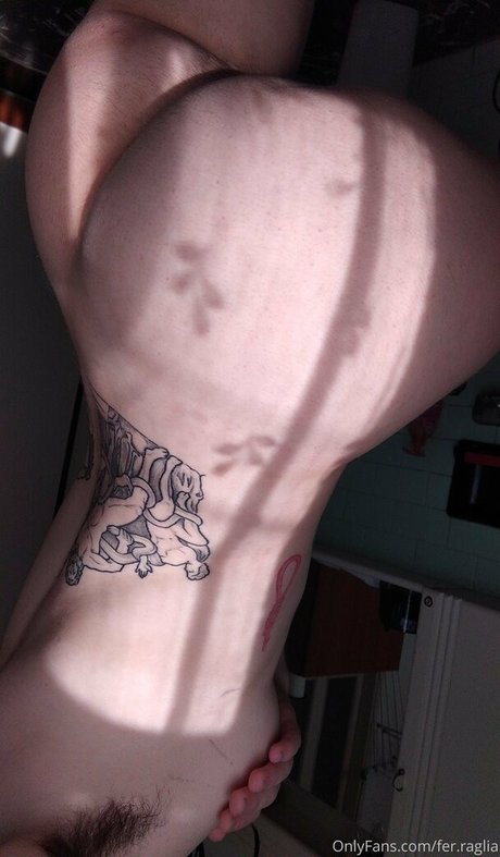 潮吹きマンコOnlyFans セクシーヌード 写真