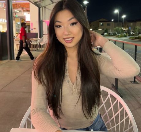 中出しアジア人OnlyFans 無料セックス 画像