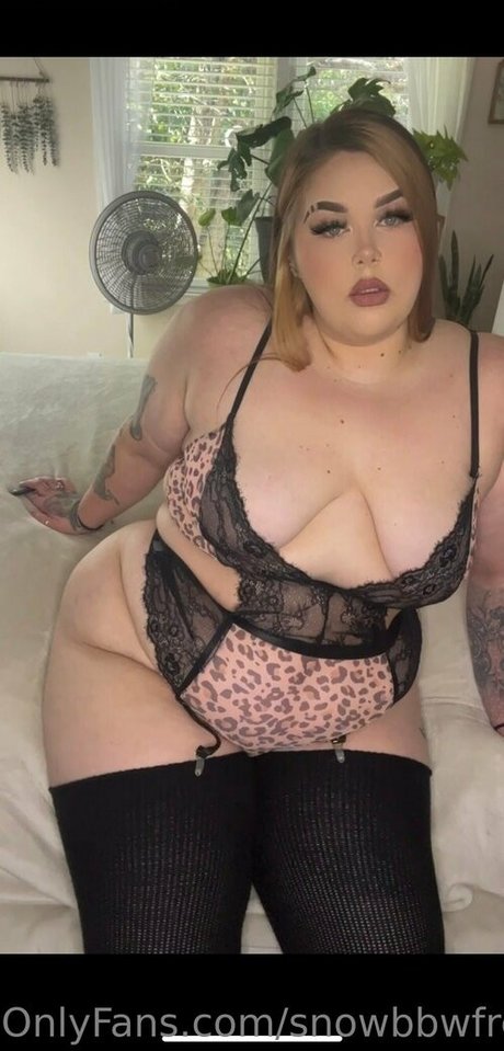 snowbbwfree 美しいポルノスター 写真