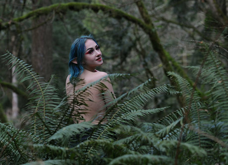 コスプレ フェムボーイ オンリーファンズ ホットヌード 写真