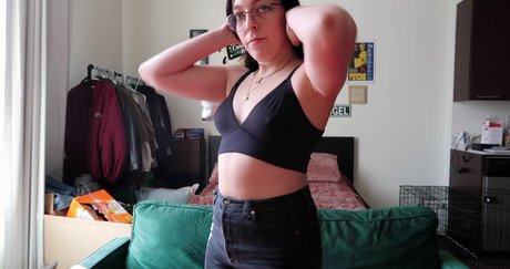 Amanda Golka アートポルノスター アーカイブ