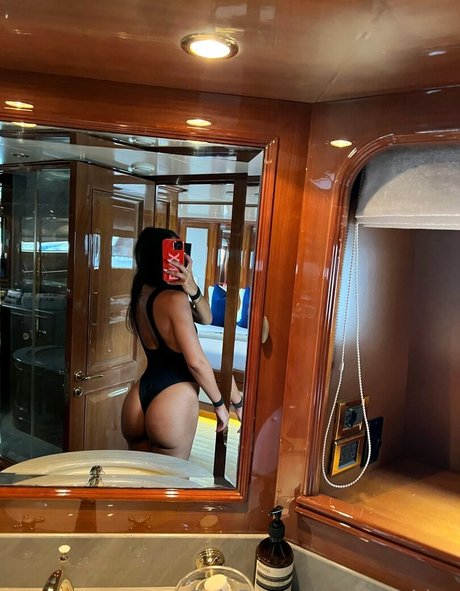 Superbinx 高品質女優 写真