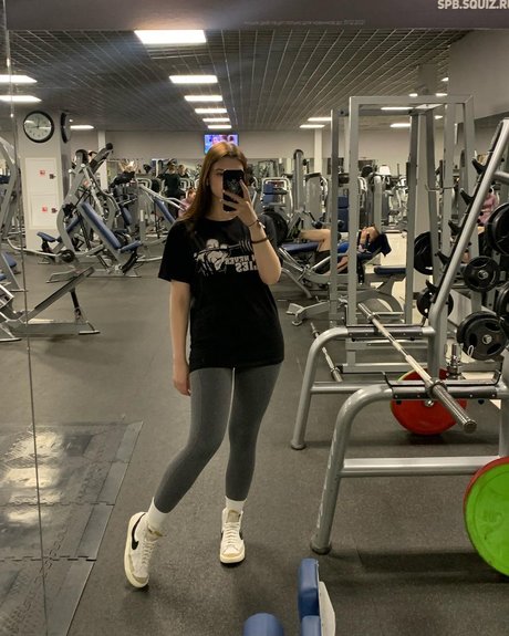 ell8ta ポルノスター 独占 アーカイブ