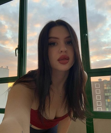 若い熟女OnlyFans ホット 画像