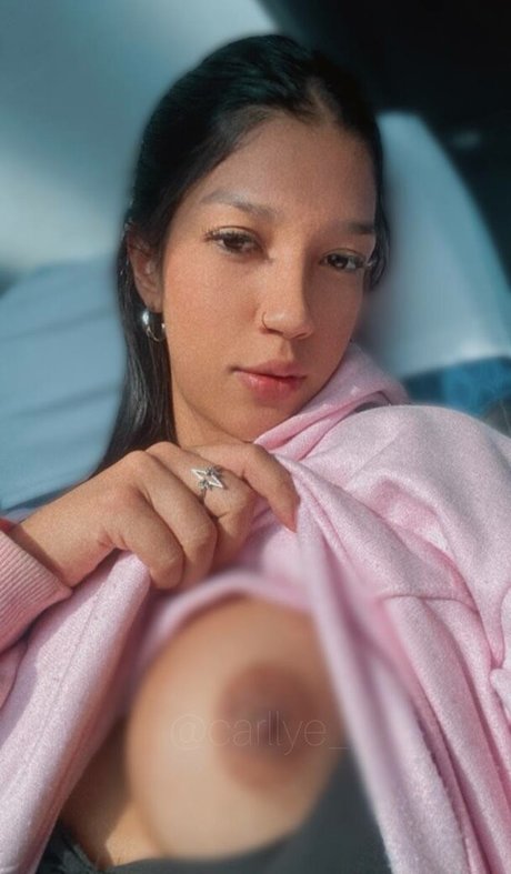 Carla Figueira エロティック女優 写真