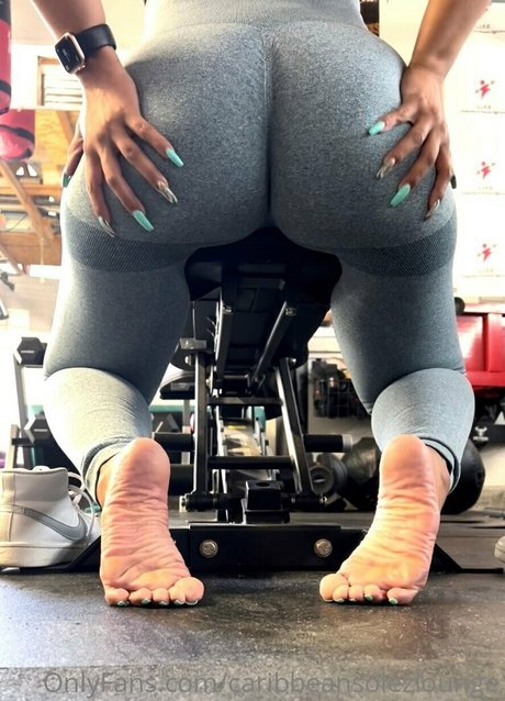 射精 顔射 OnlyFans 無料裸 画像