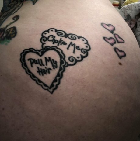 trashpanda4lyfeyo ポルノスター ホット 写真