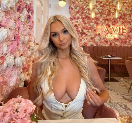 Mimi malthouse 裸のスター アーカイブ