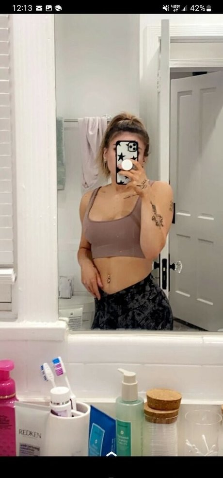 かわいい巨乳OnlyFans アダルト アーカイブ