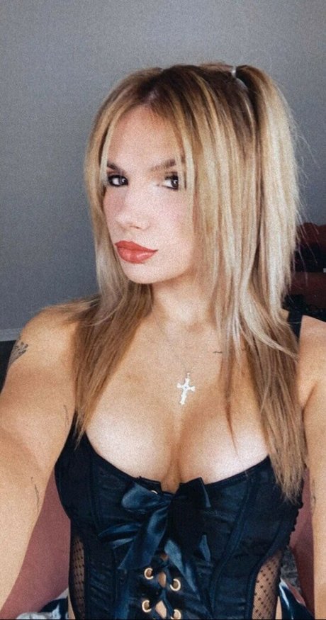 Baileyspinn 完璧な女優 写真