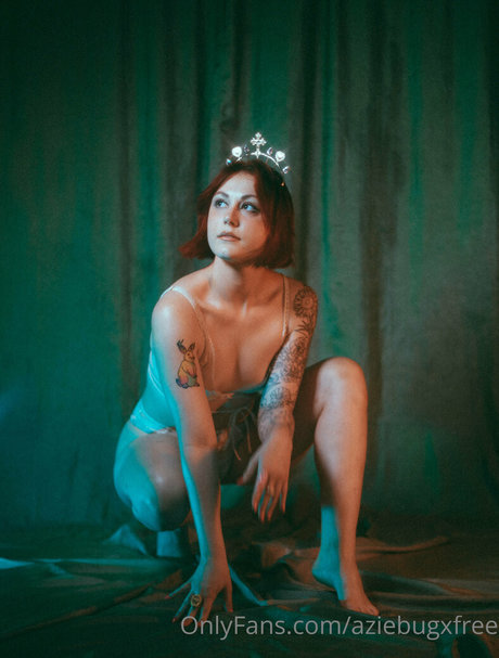 aziebugxfree 完璧な女優 写真