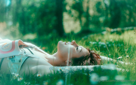 aziebugxfree 素敵なモデル 写真