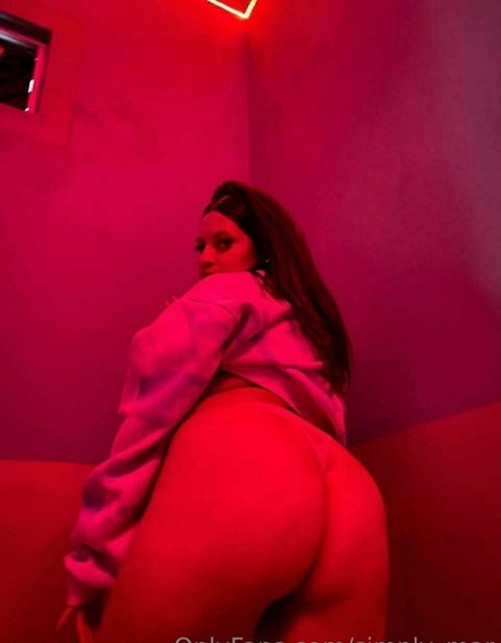 simply mar profile image