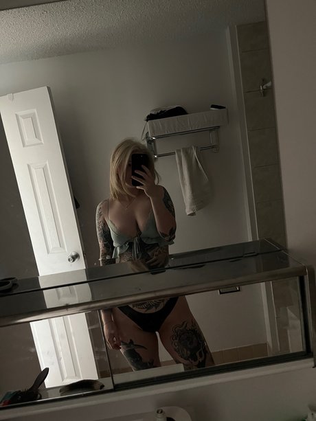 Unknownalison 独占女優 写真