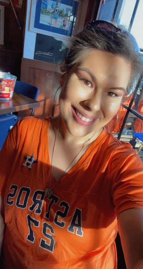 Michelle Flo モデル 写真