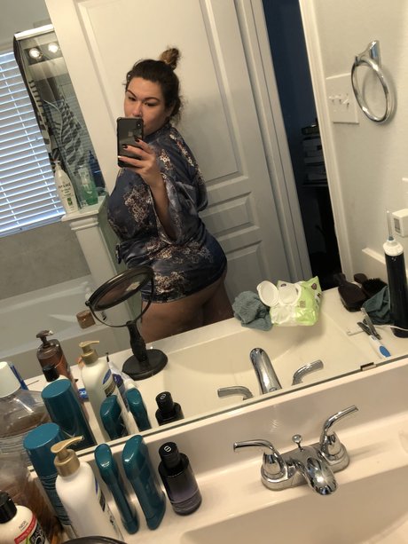 Michelle Flo セックス女優 写真