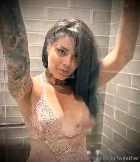 イタリア人熟女OnlyFans ホットセックス 写真