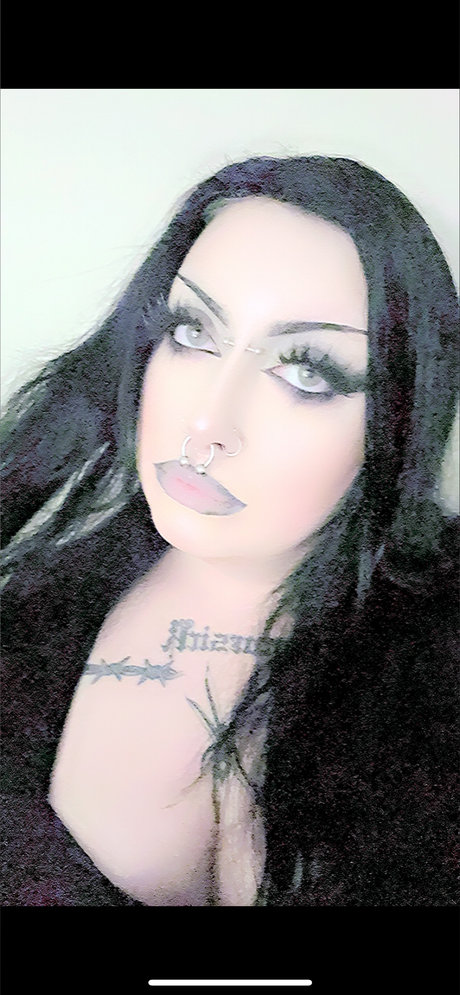 ur goth gf_ 高品質のスター 画像