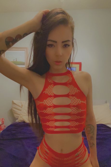 _AnnaKimmOfficial_ セックススター 画像