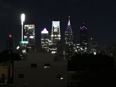 Lucid86 スター 裸 画像