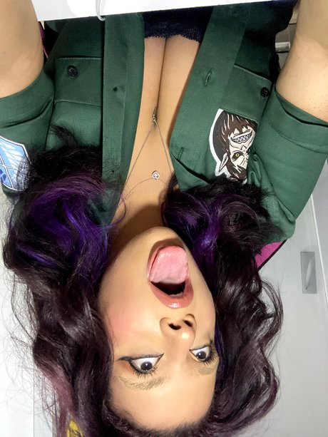 Ana Poliana ヌードのポルノスター 写真