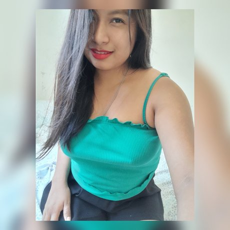 Azul resendiz 完璧なモデル 画像