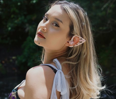 Ms Di セックスモデル 写真