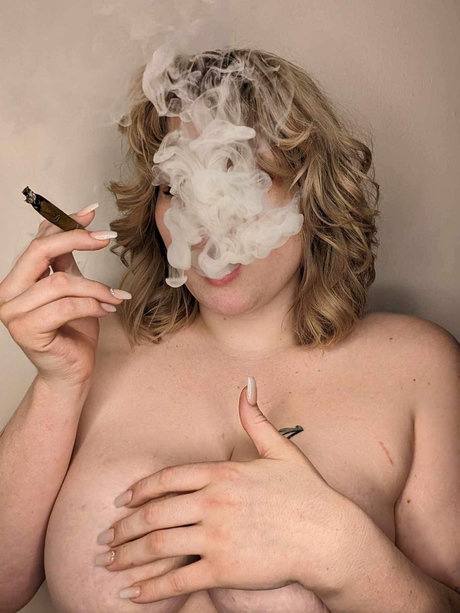 Paris Rose 完璧なポルノスター 画像