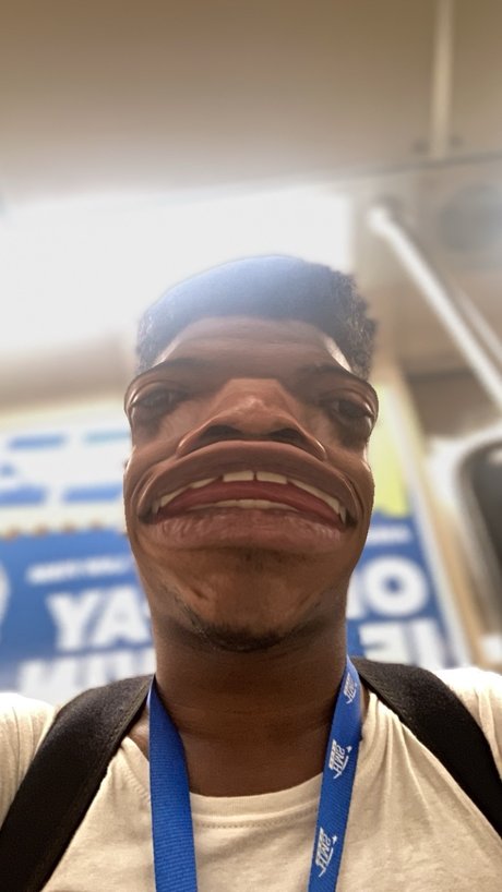 Aqua Mond ポルノスター 美しい 画像