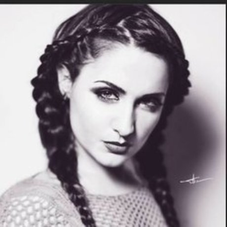 Tilly McReese トップモデル アーカイブ